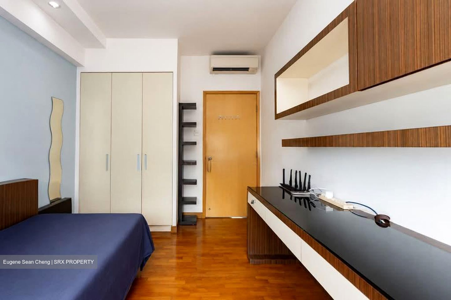 Lakeholmz (D22), Condominium #581828061